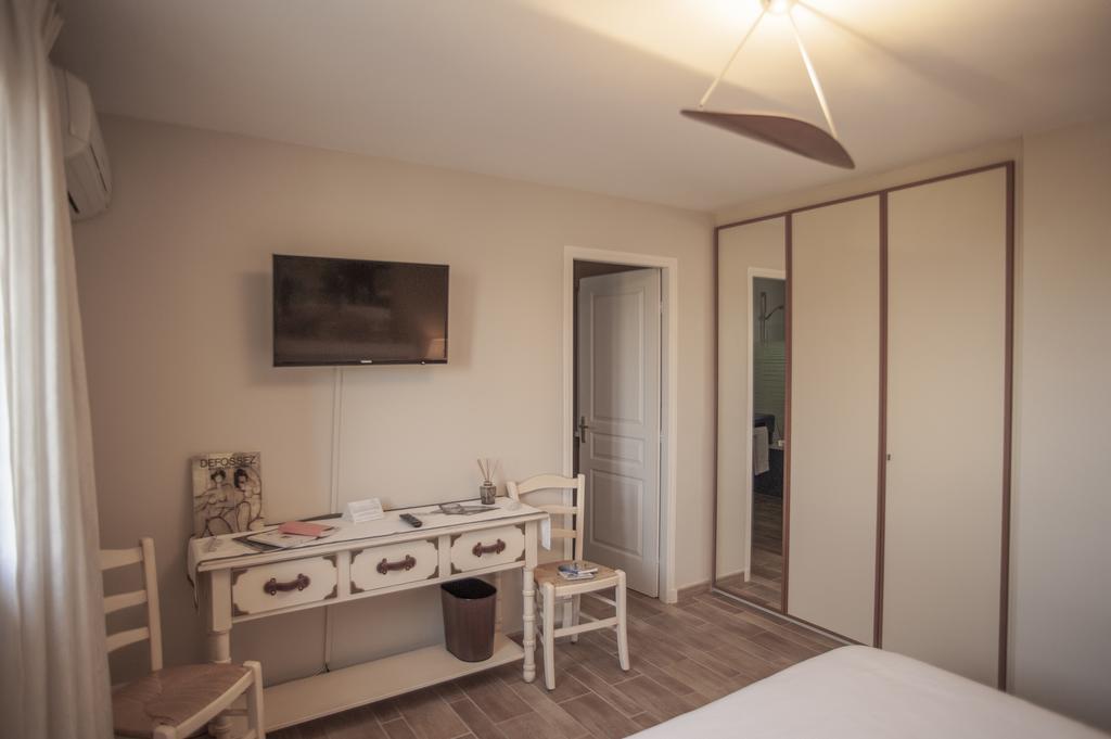 Les Chambres Du Restaurant Le Castellaras - Teritoria Fayence Exteriér fotografie